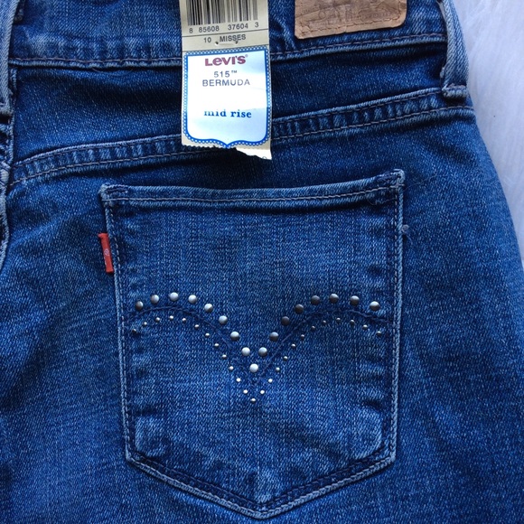 NWT LEVI’S 515 Bermuda Shorts - Picture 5 of 5